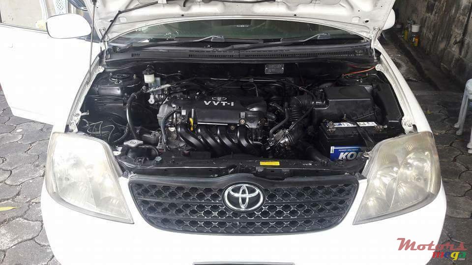 2001' Toyota photo #7