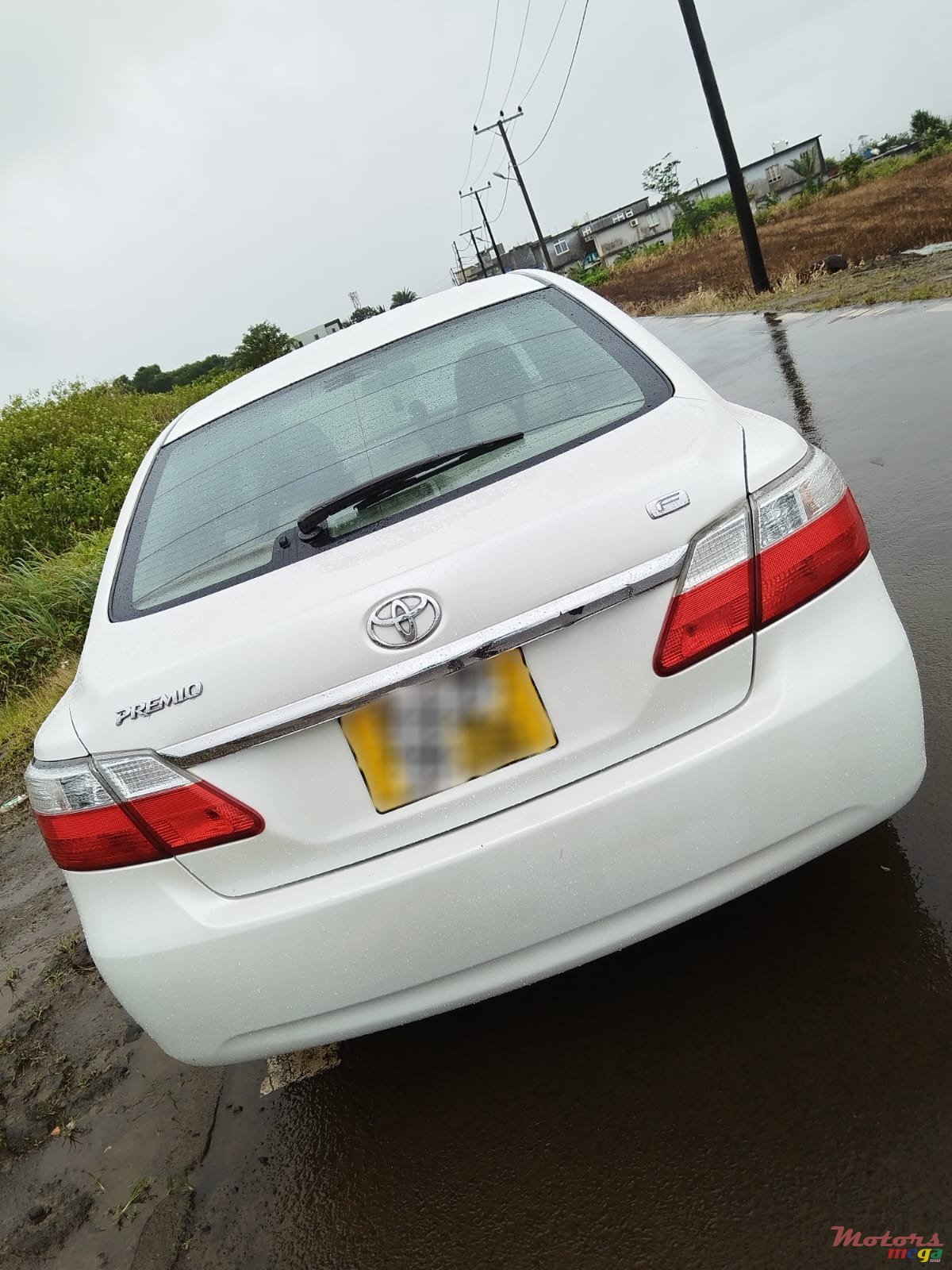 2008' Toyota Premio Limited F edition 1500cc photo #2