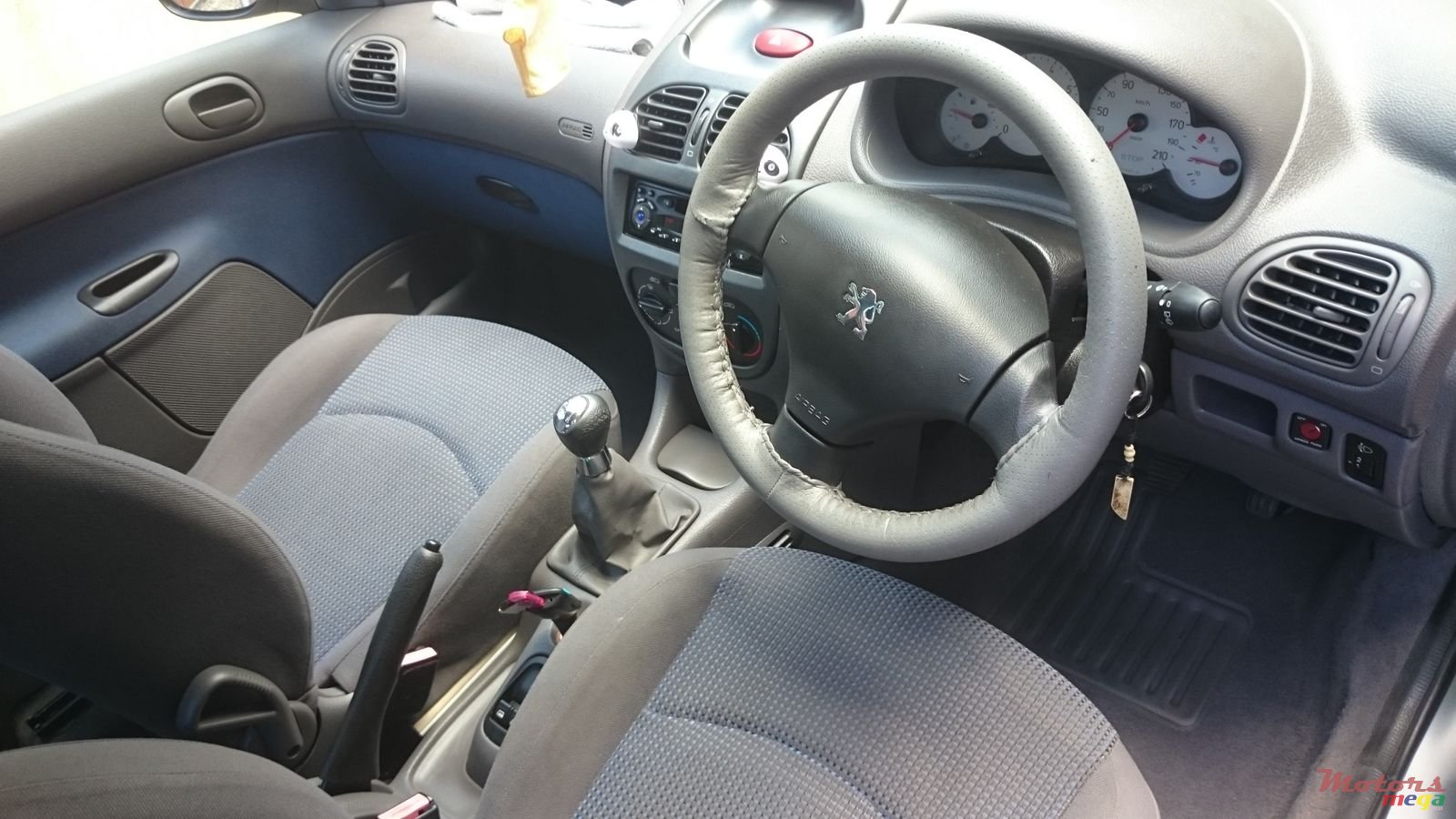 2004' Peugeot 206 photo #5