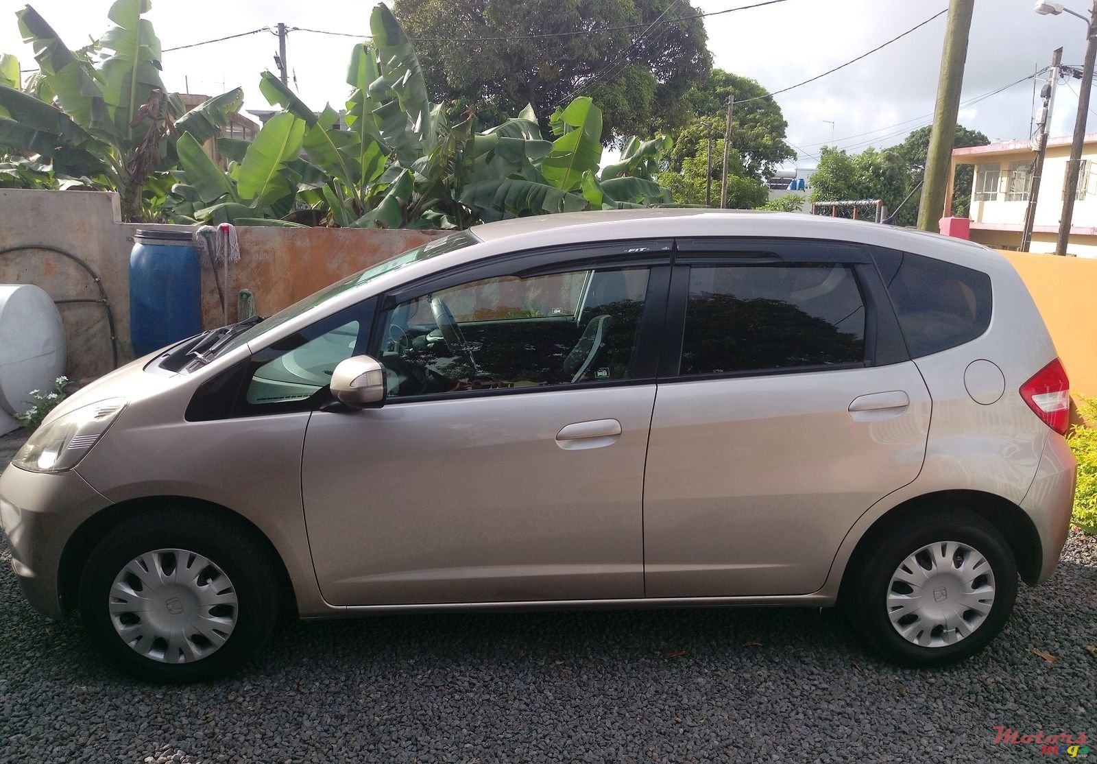 2010' Honda Fit photo #3