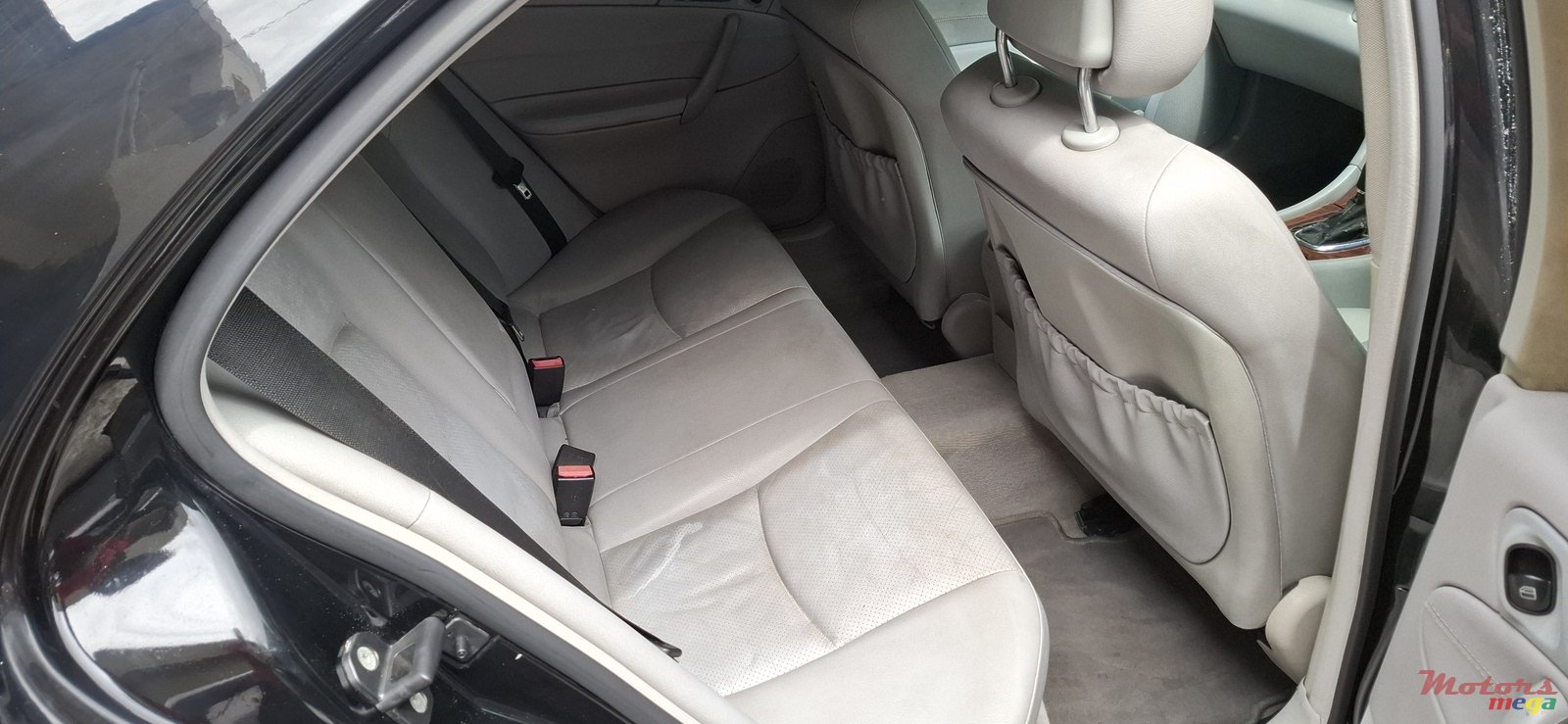 2001' Mercedes-Benz photo #2