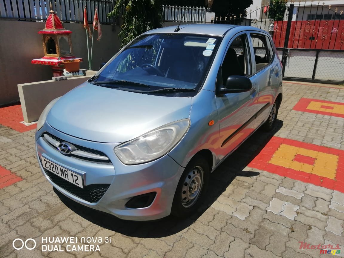 2012' Hyundai i10 photo #3