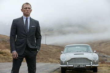 In ‘Skyfall’ 007 Races, Chases, Reunites with Old Aston Martin