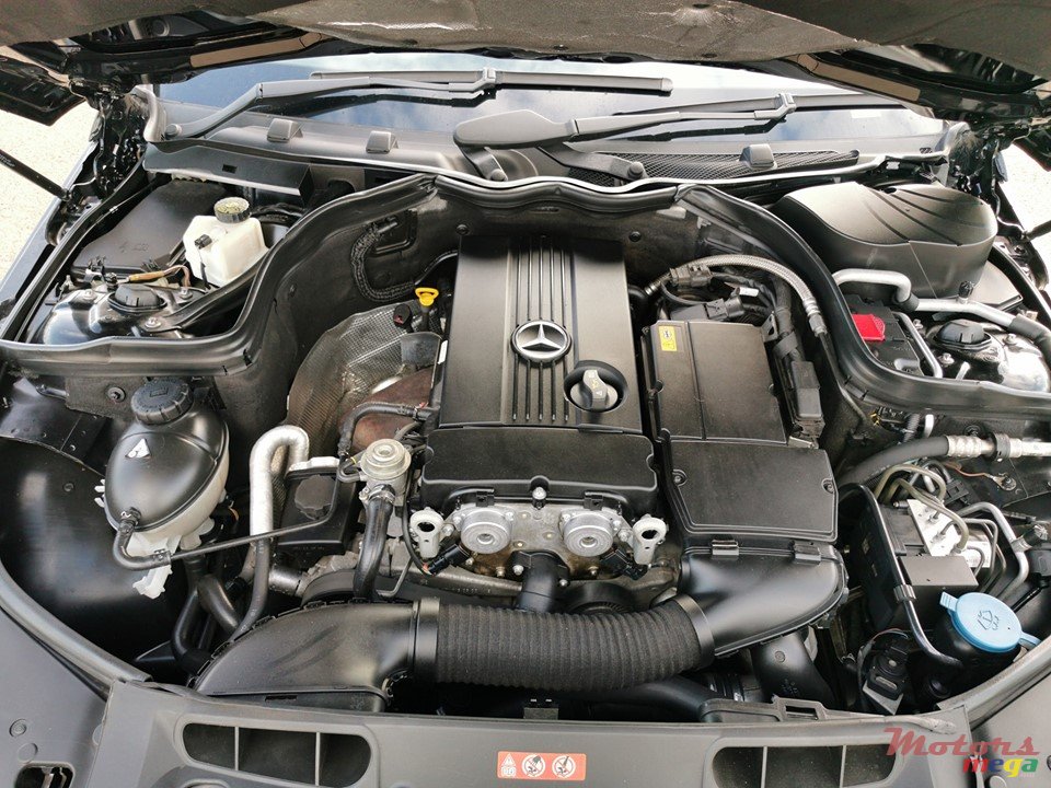 2009' Mercedes-Benz C-Class Kompressor photo #6