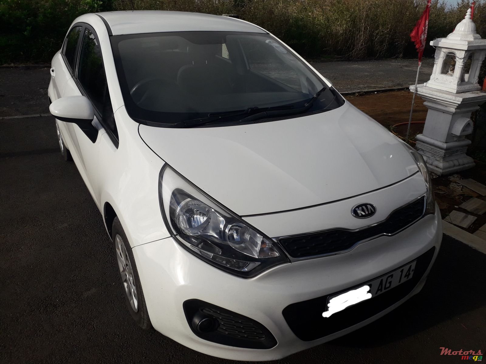 2014' Kia Rio Manual photo #2