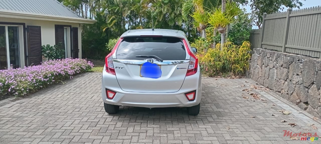 2017' Honda Fit photo #1