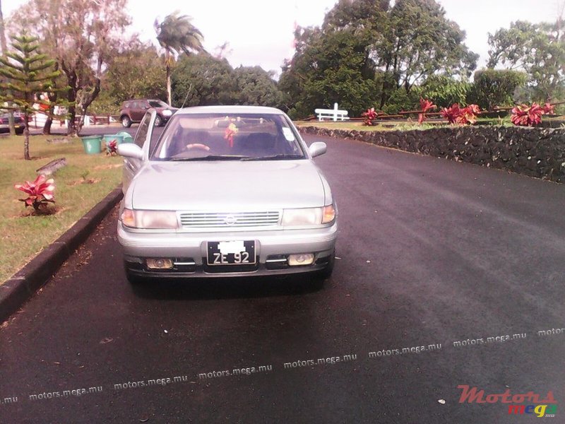 1992' Nissan Sunny moteur refaire e avk kit gaz photo #1