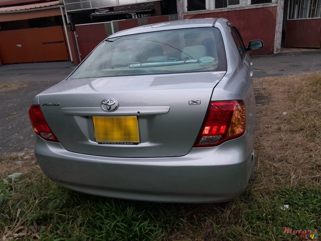 2008' Toyota Axio photo #2
