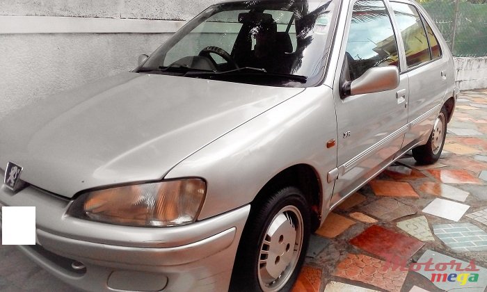 1997' Peugeot 106 XR photo #2