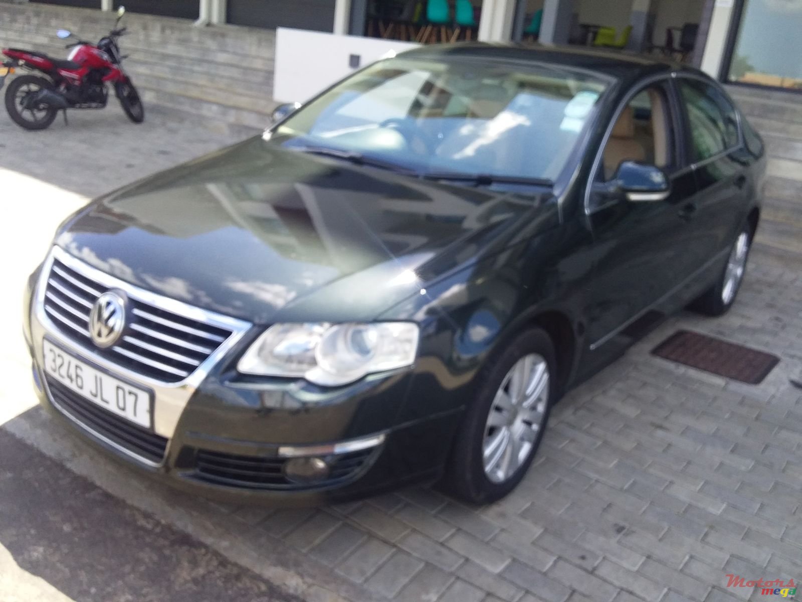 2007' Volkswagen Passat B6 photo #2