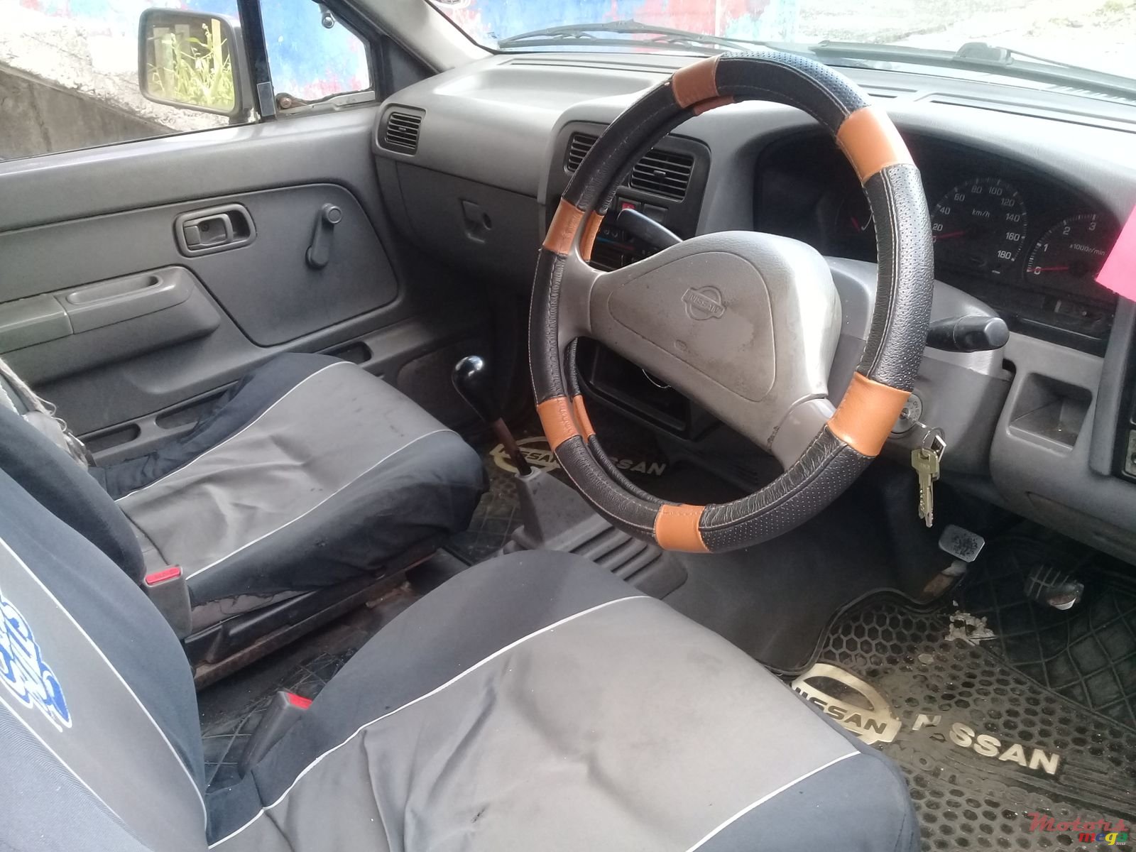 1998' Nissan Navara photo #4