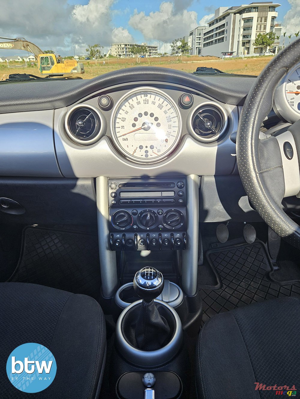 2009' MINI Cooper CABRIO photo #7