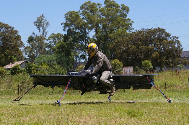Hoverbike concept combines motorcycle with helicopter