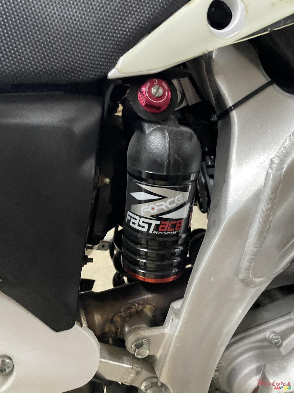 2020' Honda Tantrum photo #2