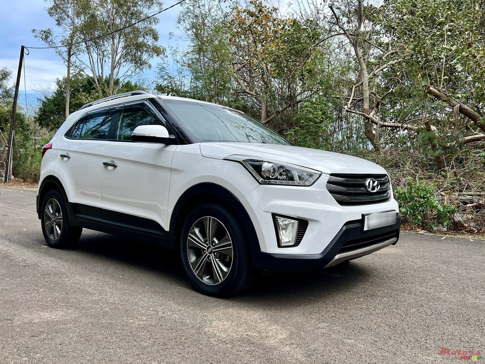 2016' Hyundai photo #1