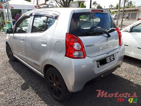 2012' Suzuki photo #5