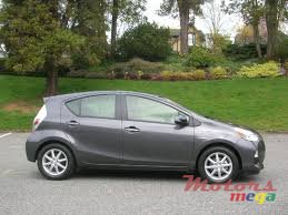 2014' Toyota Prius c Hybrid photo #1