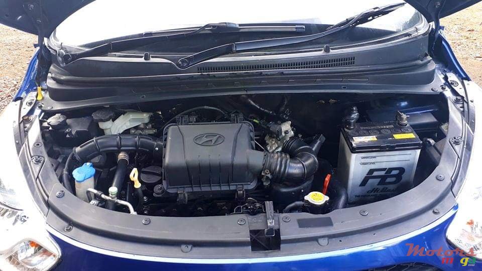 2012' Hyundai i10 photo #7