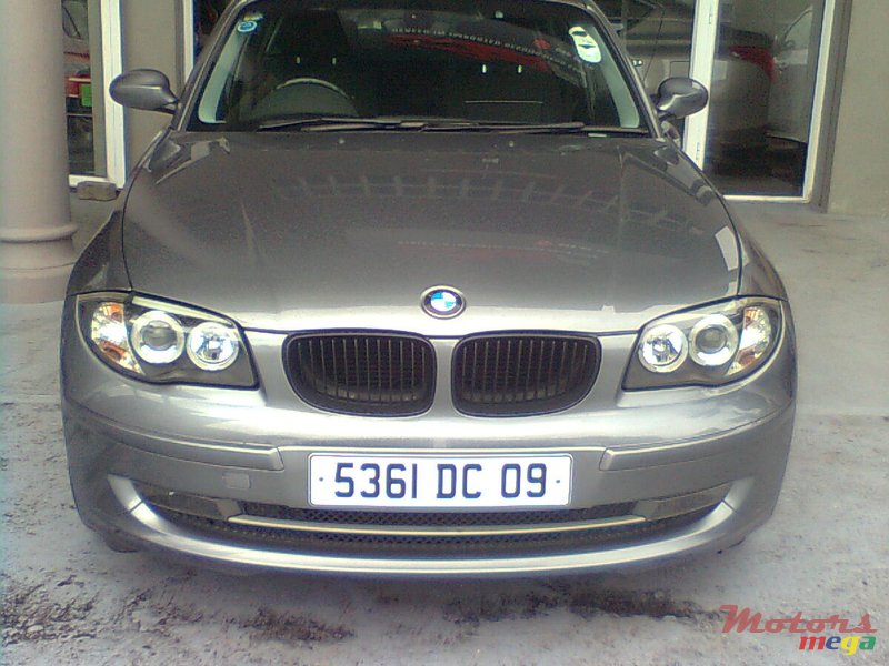 2009' BMW 116 photo #3