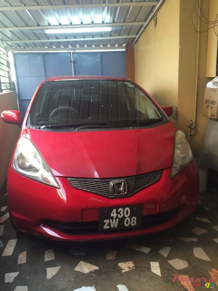 2008' Honda Fit photo #1