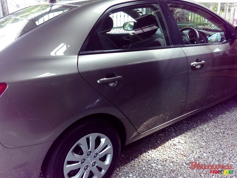 2012' Kia Cerato photo #3