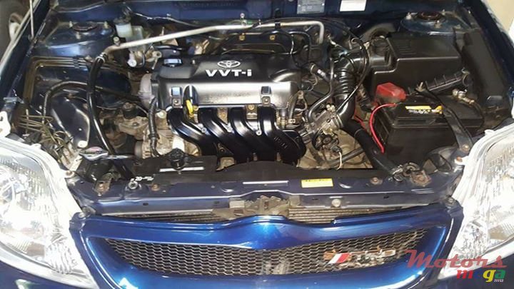 2002' Toyota Corolla NZE photo #3