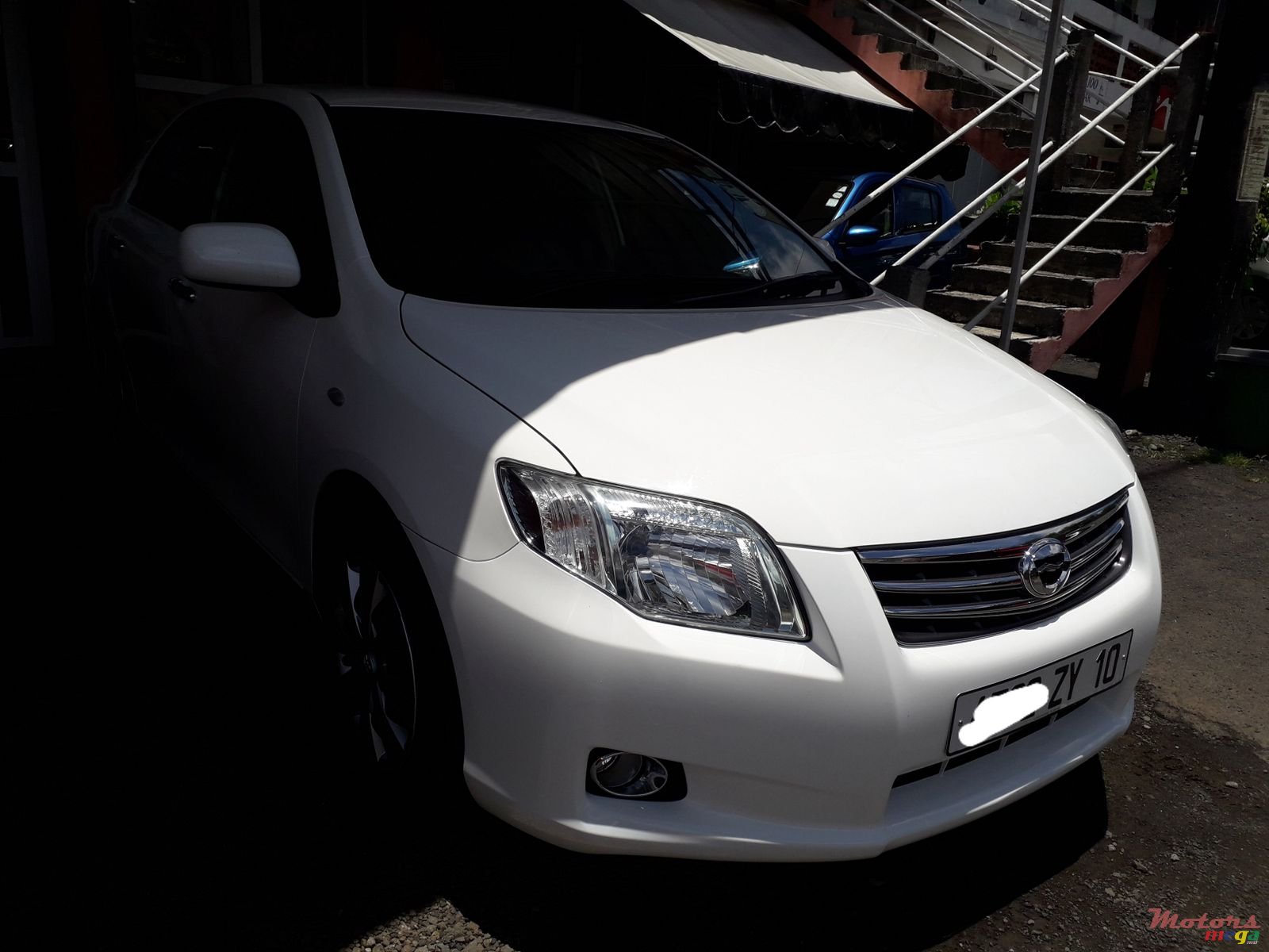 2010' Toyota Axio Automatic photo #2