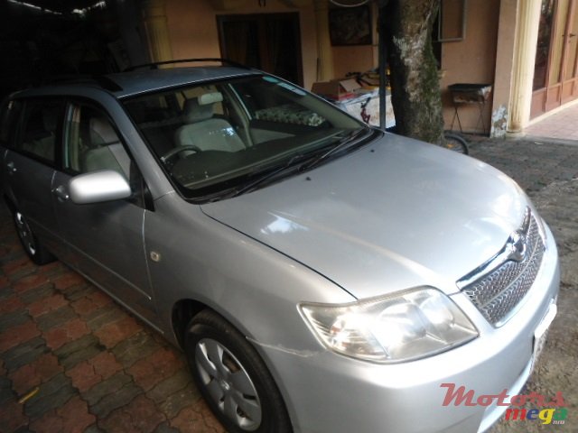 2004' Toyota fielder  photo #1