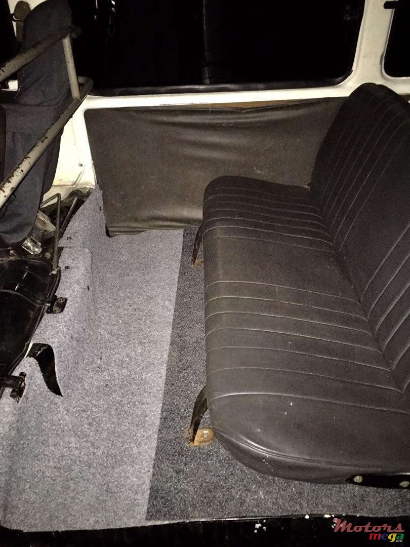 1992' Nissan Vanette cargo photo #4