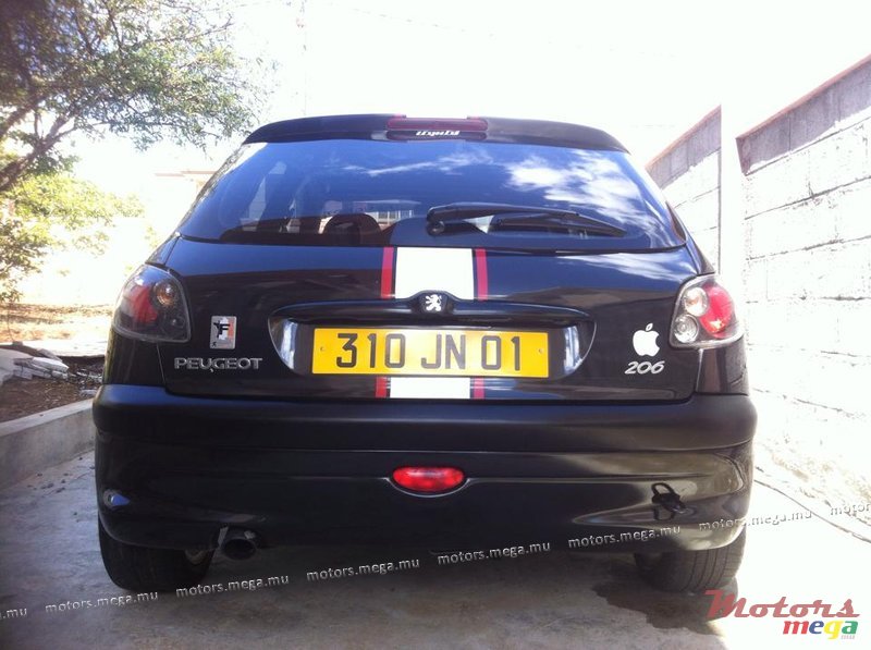 2001' Peugeot 1400cc photo #6