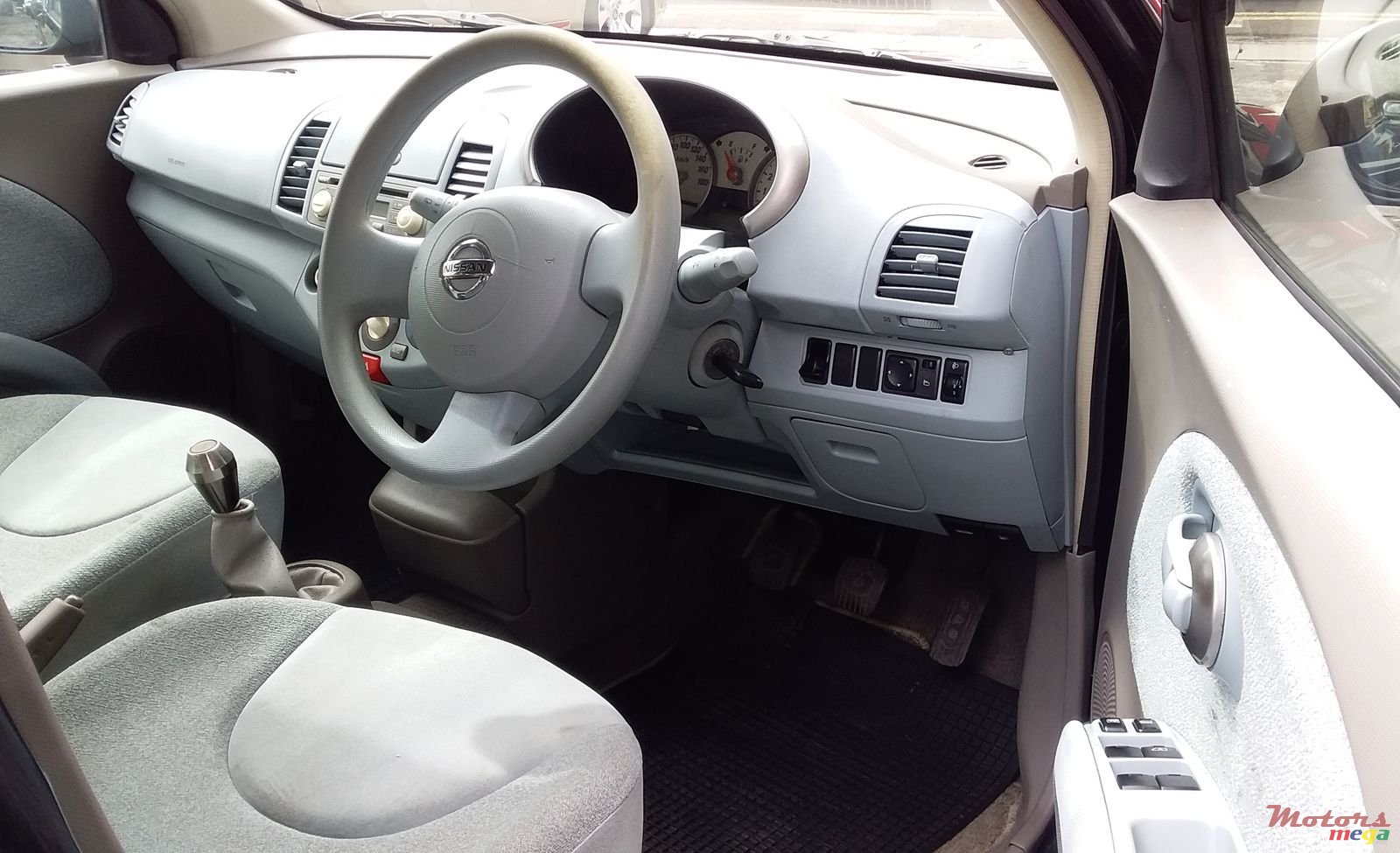 2005' Nissan March photo #3