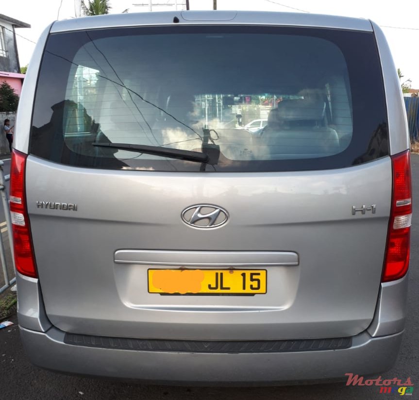 2016' Hyundai H-1 Automatic photo #3