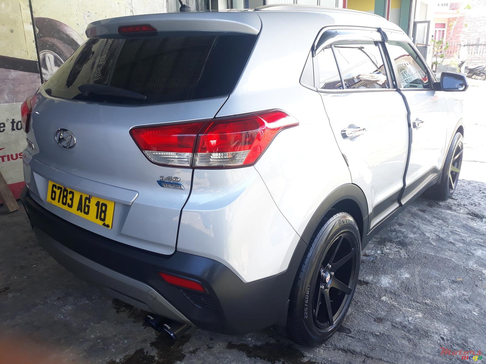 2018' Hyundai i25 photo #7