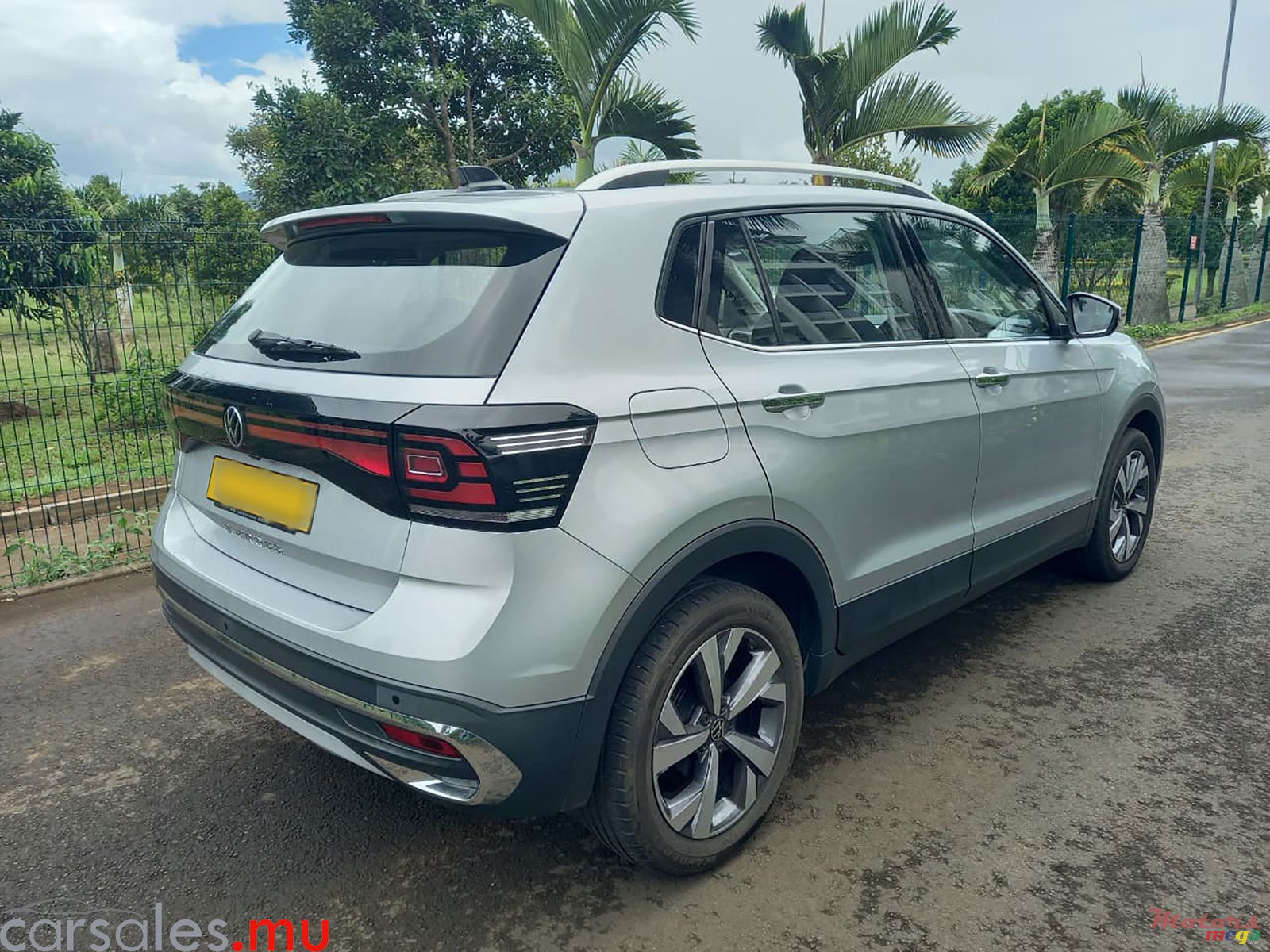 2023' Volkswagen T-Cross Topline 1.6 photo #3