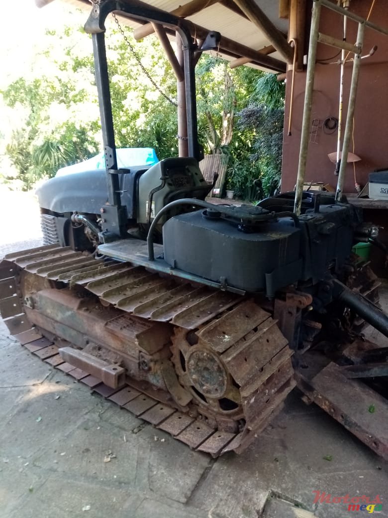 2005' New Holland photo #3