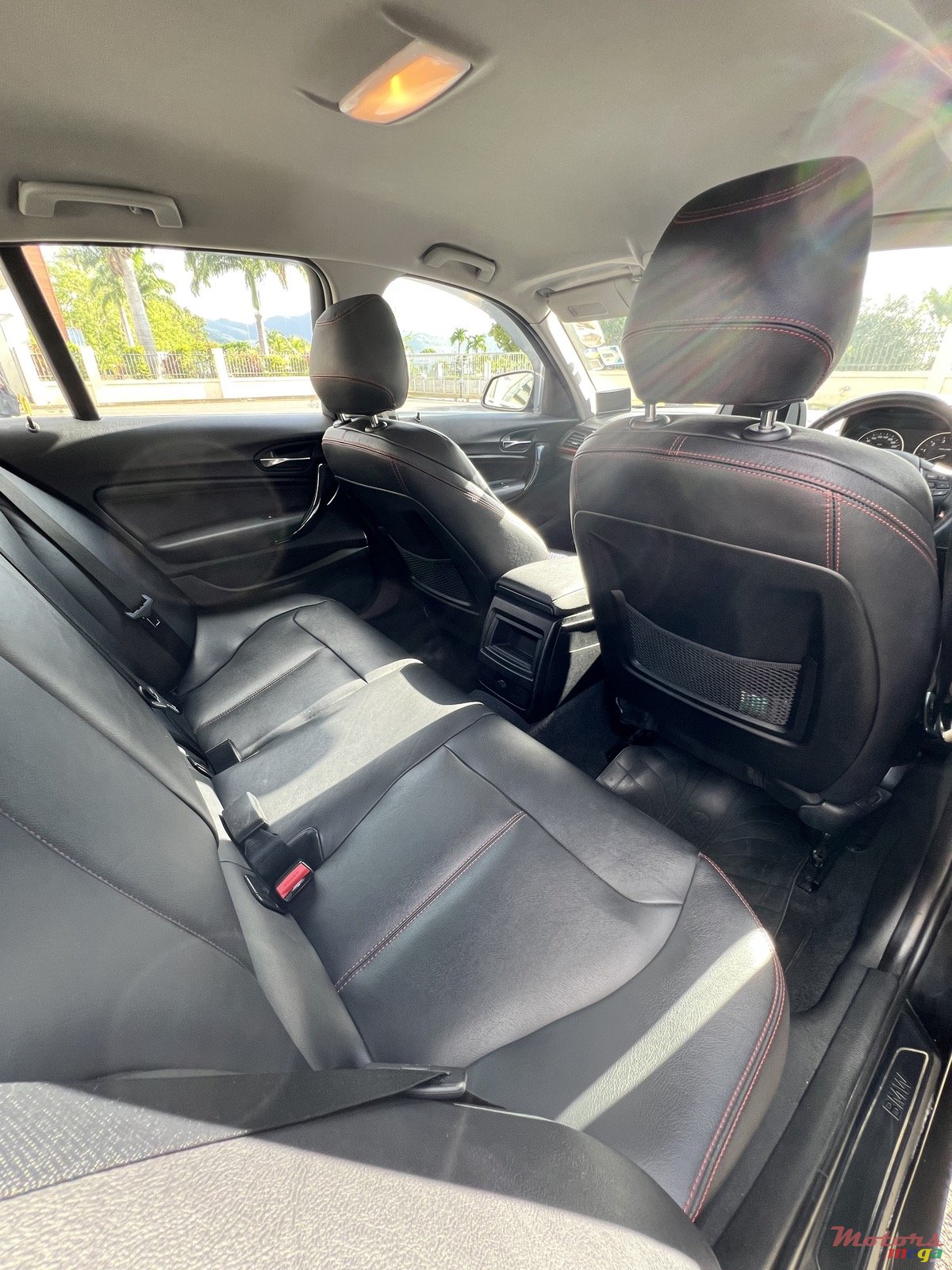 2013' BMW 116 photo #7