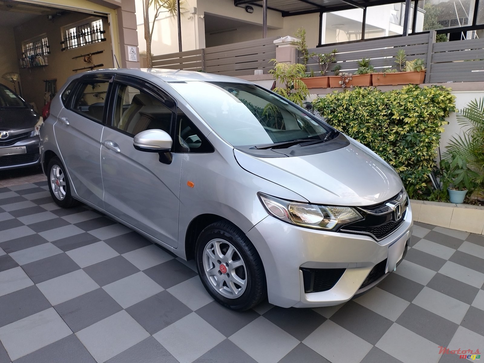 2015' Honda Fit photo #2