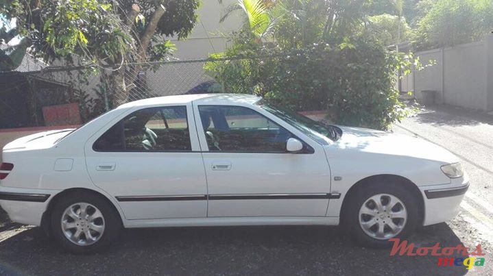 2001' Peugeot 406 photo #1