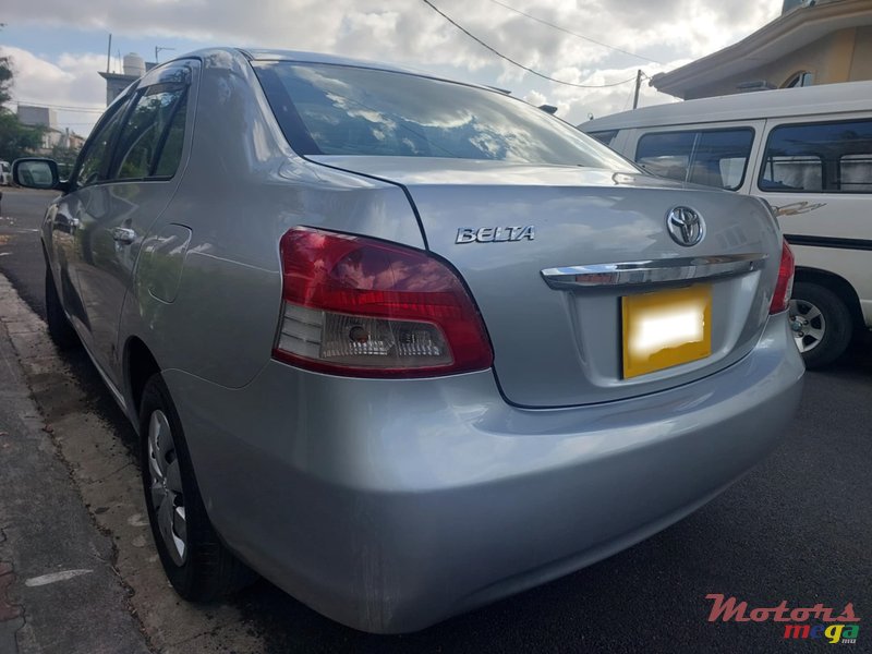 2006' Toyota Belta SCP92 photo #5