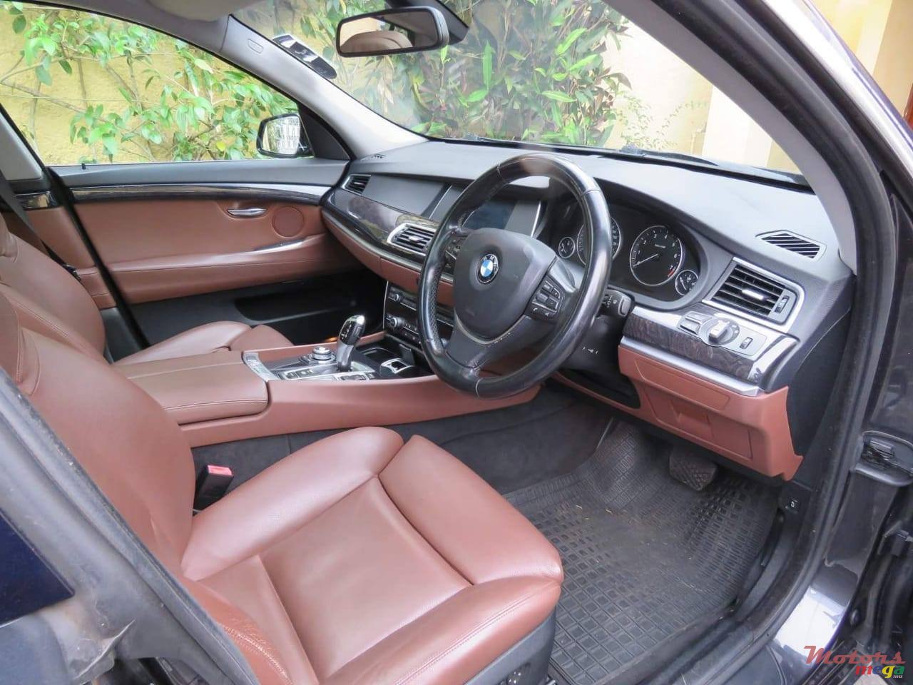 2010' BMW 5 Series GT photo #5