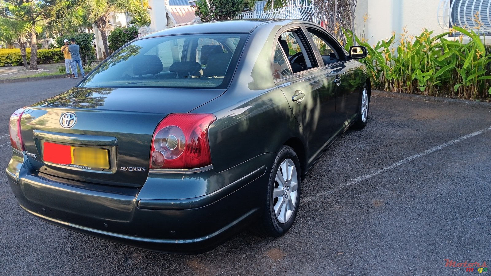2007' Toyota Avensis photo #1