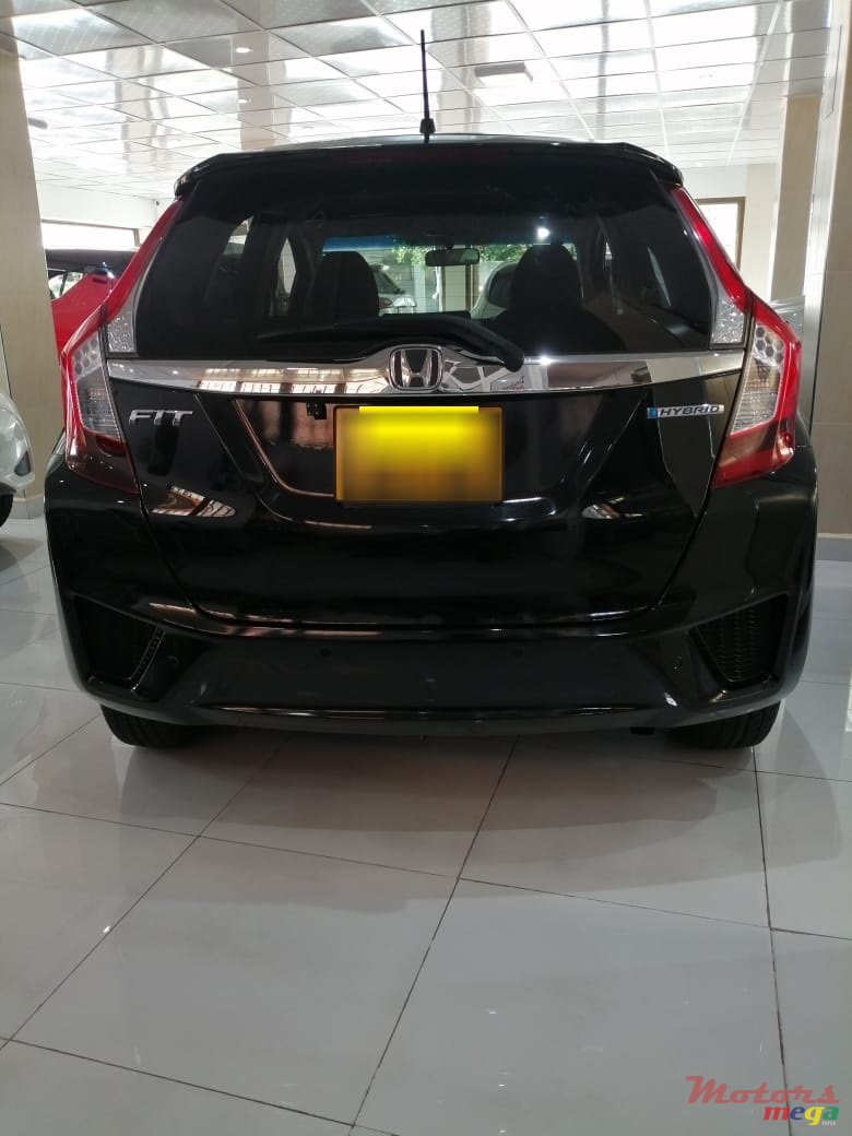 2016' Honda Fit photo #2