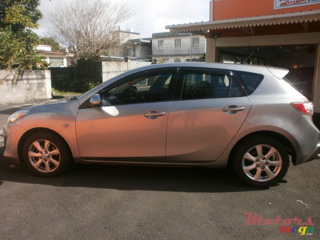 2010' Mazda 3 1.6 v grade  Activematic photo #4