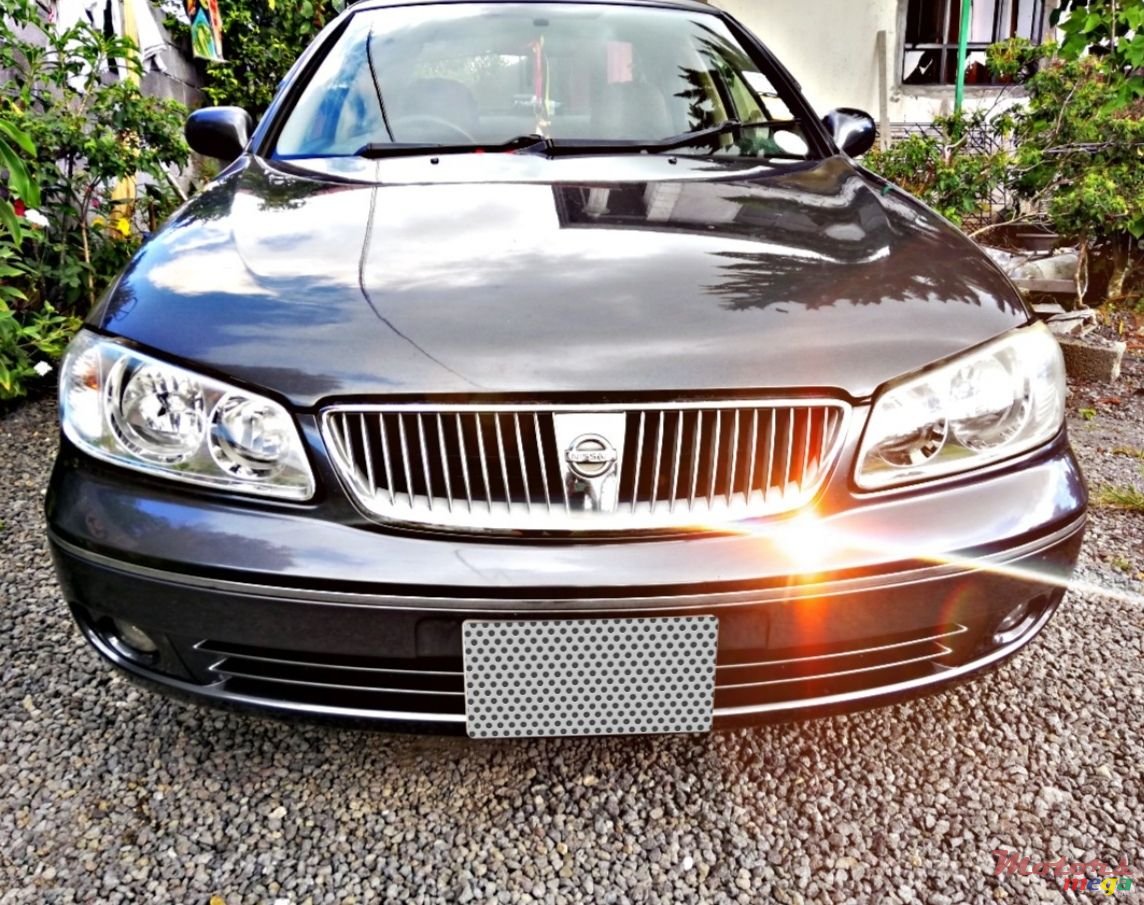 2004' Nissan Sunny N17 photo #1