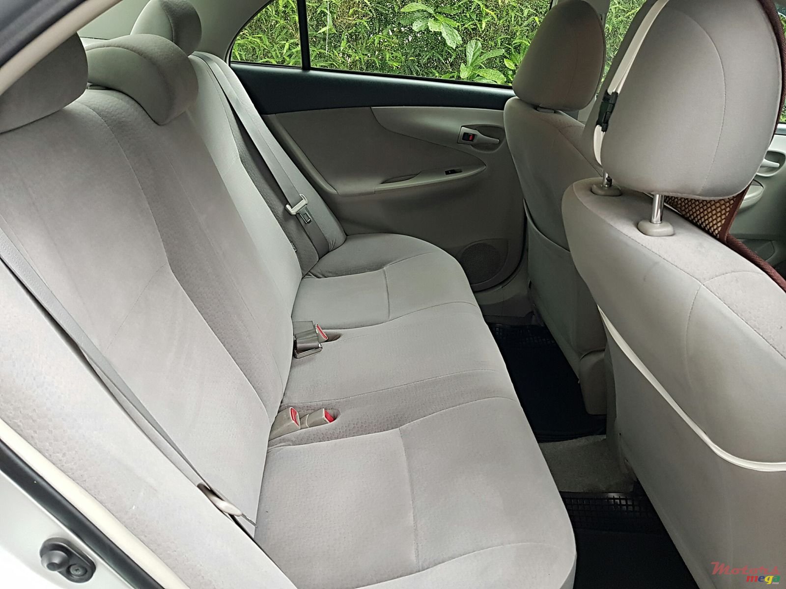 2010' Toyota Axio Automatic photo #4