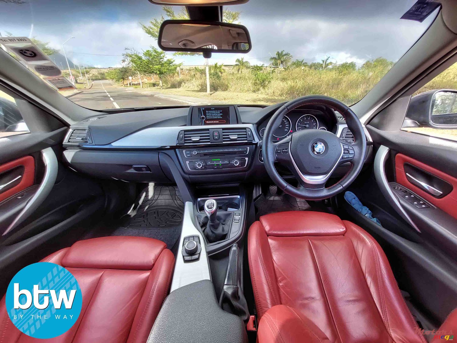 2014' BMW 320 photo #6