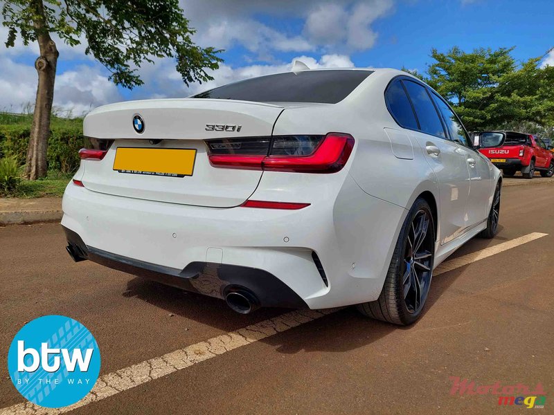 2019' BMW 3 Series photo #3
