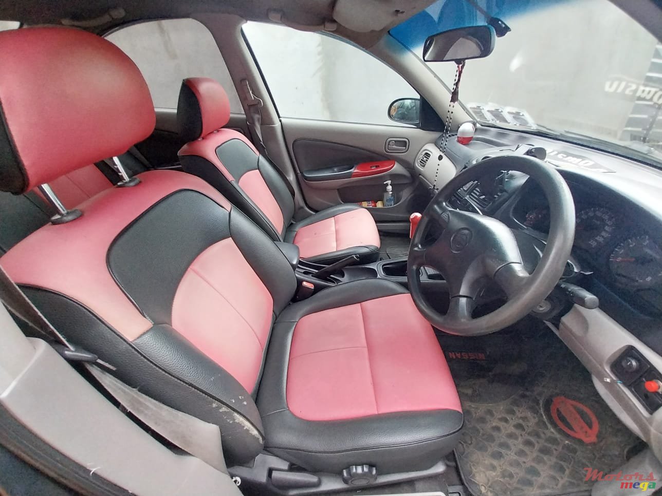 2003' Nissan Sunny photo #6