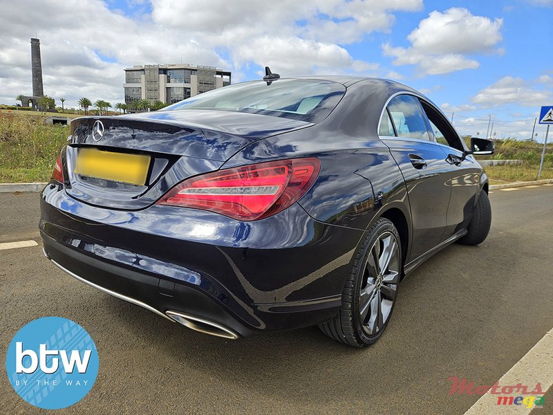 2018' Mercedes-Benz CLA 200 URBAN LINE photo #4