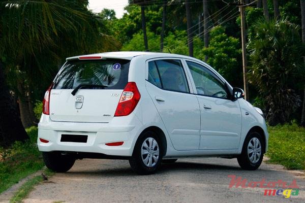 2014' Hyundai i10 photo #1